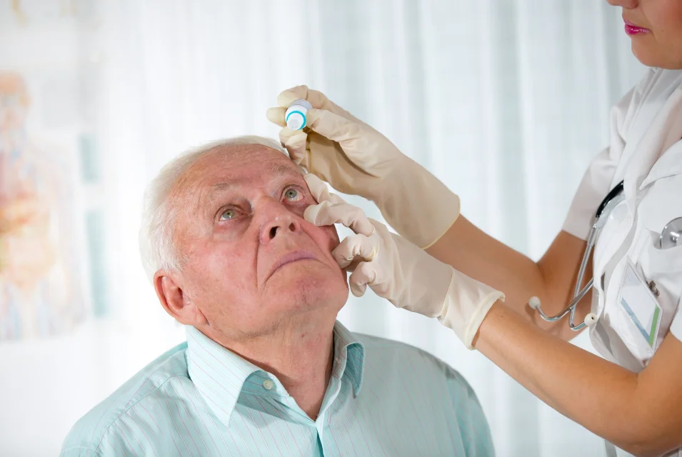 testing for Glaucoma (old person)