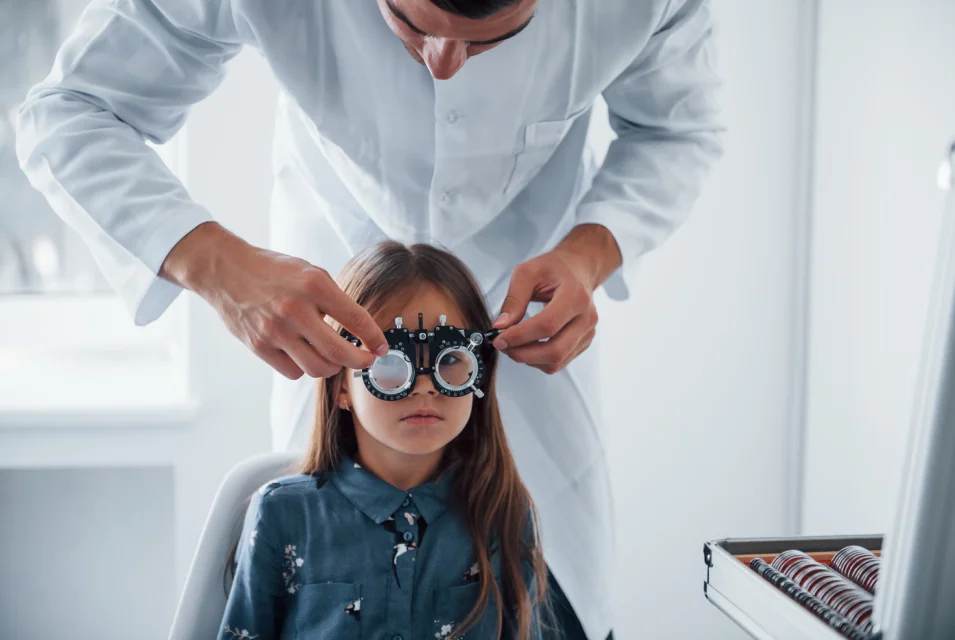 testing vision of a child